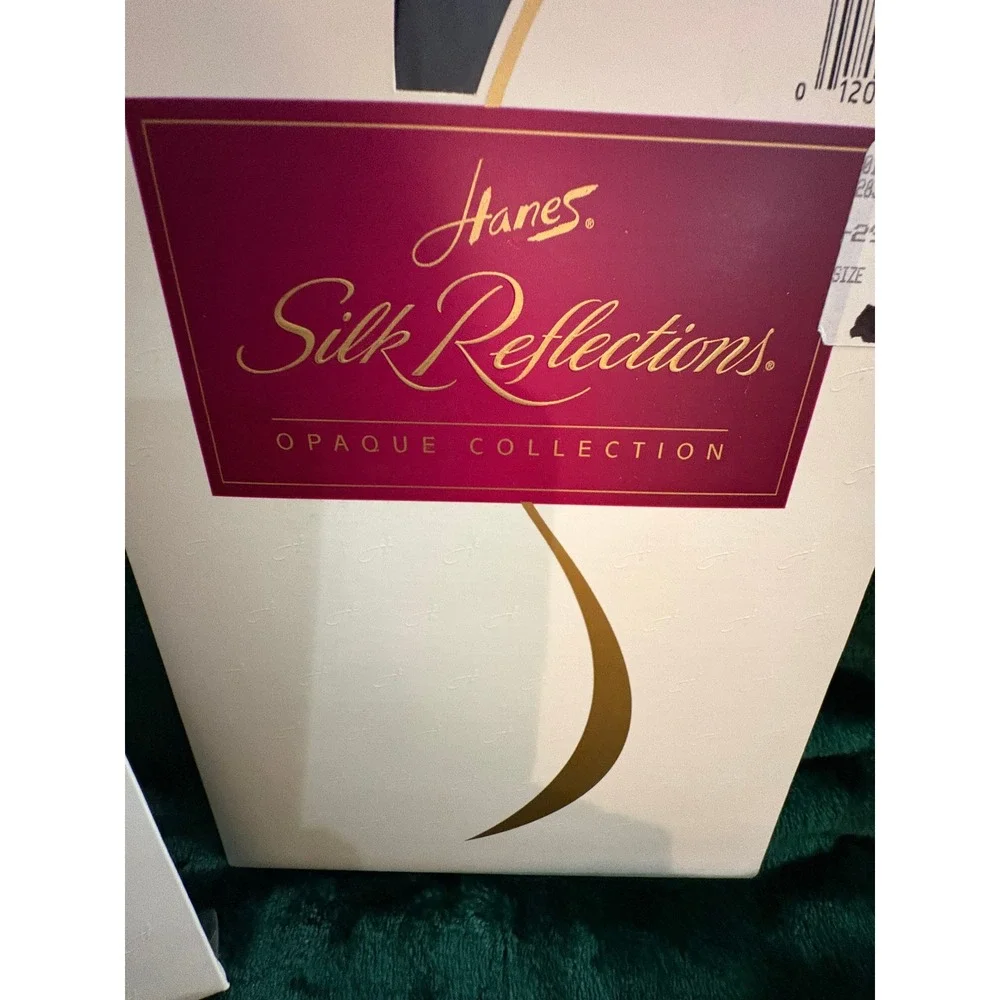 Hanes Silk Reflections Opaque Microfiber Control Top Tights 2pk Navy Jet Size AB